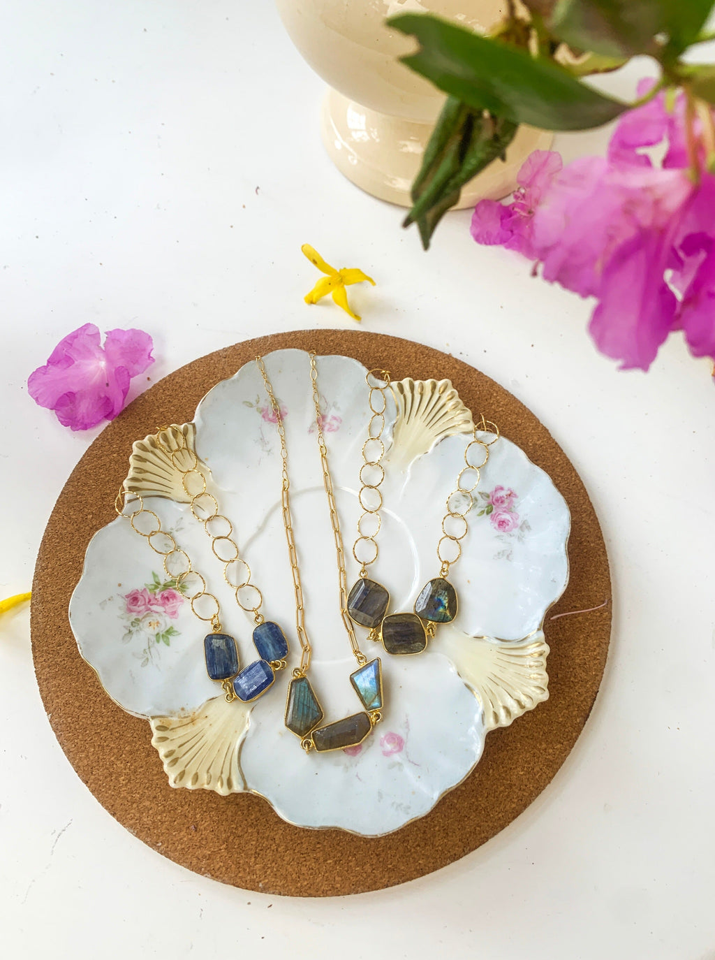 Geo Labradorite Magnetic Necklace